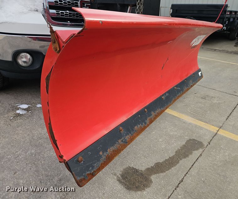 image for item EI8851 2013 GMC Sierra 2500HD Ext. Cab pickup truck