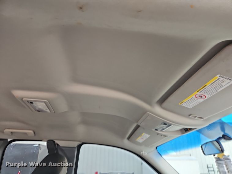 image for item EI8851 2013 GMC Sierra 2500HD Ext. Cab pickup truck