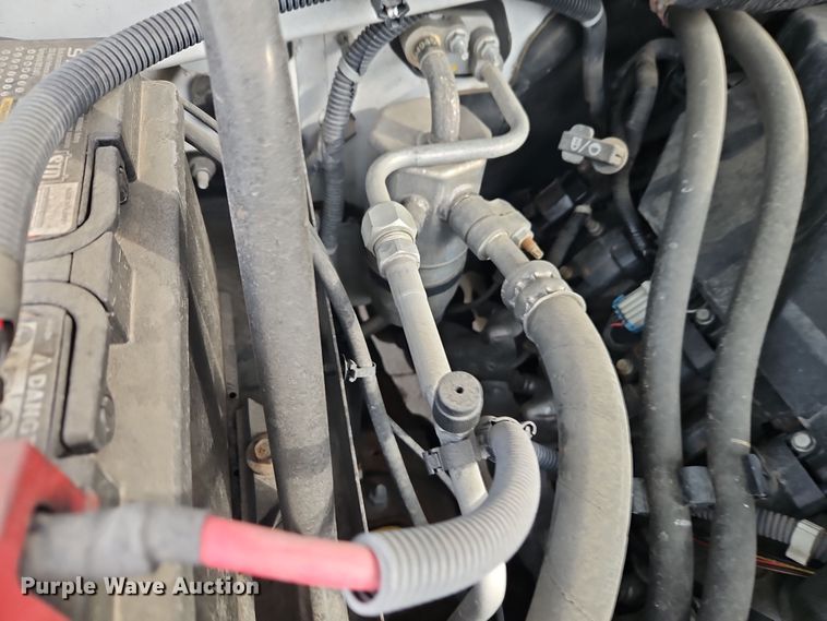 image for item EI8851 2013 GMC Sierra 2500HD Ext. Cab pickup truck