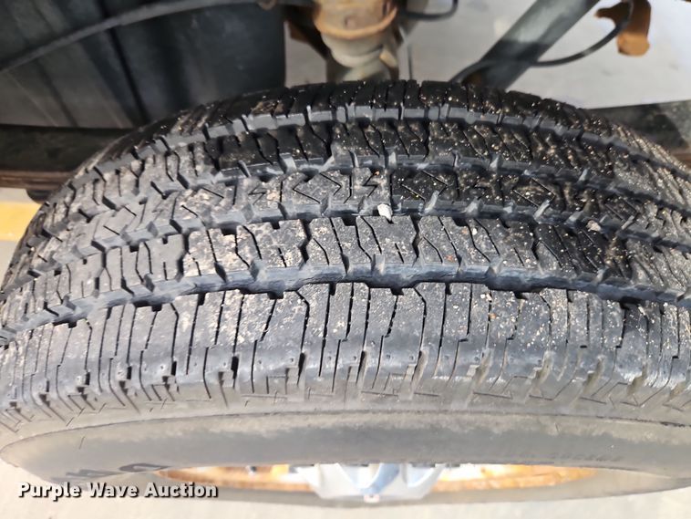 image for item EI8851 2013 GMC Sierra 2500HD Ext. Cab pickup truck