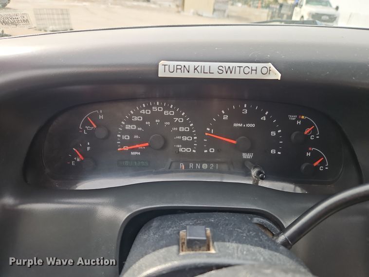 image for item EI8853 2004 Ford F550 Super Duty dump flatbed truck