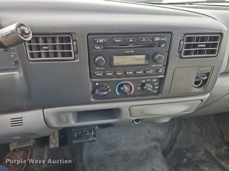 image for item EI8853 2004 Ford F550 Super Duty dump flatbed truck