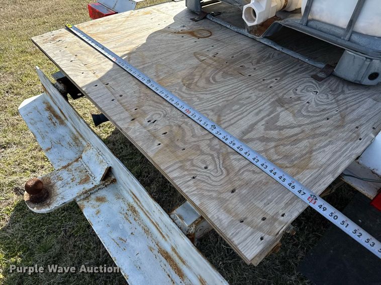 image for item EJ3482 1998 Ford F150 SuperCab flatbed pickup truck 