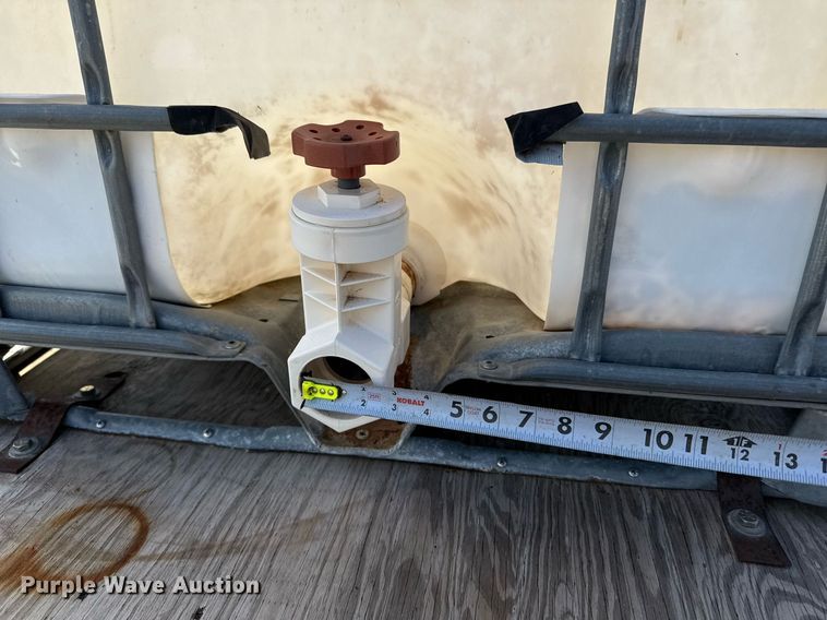 image for item EJ3482 1998 Ford F150 SuperCab flatbed pickup truck 