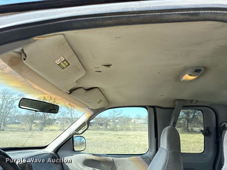 image for item EJ3482 1998 Ford F150 SuperCab flatbed pickup truck 