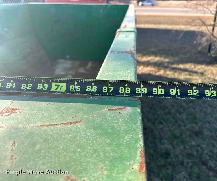 image for item EK0383 LoneStar roll-off container