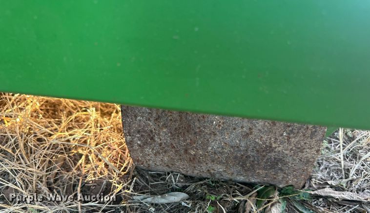 image for item EK0390 LoneStar roll-off container