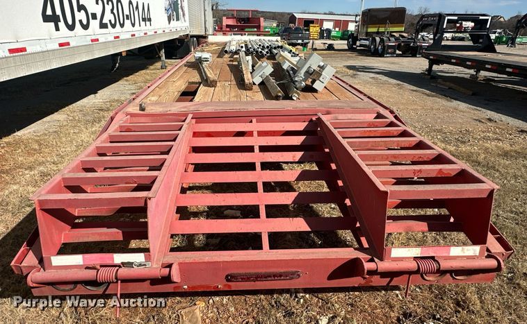 image for item EK0401 2000 Elite equipment trailer