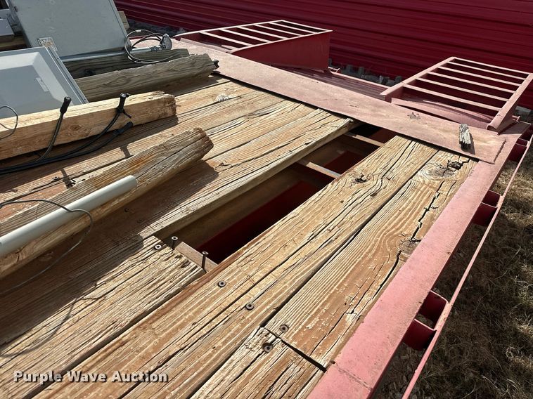 image for item EK0401 2000 Elite equipment trailer