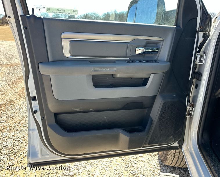 image for item EK0403 2014 Dodge Ram 2500 Crew Cab pickup truck