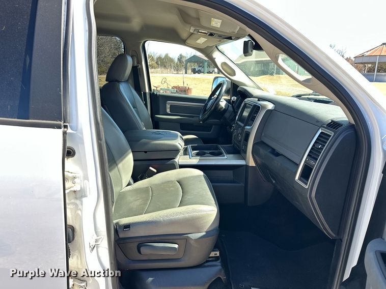 image for item EK0403 2014 Dodge Ram 2500 Crew Cab pickup truck