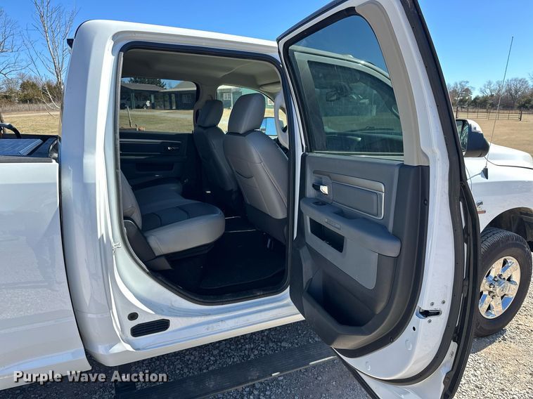 image for item EK0403 2014 Dodge Ram 2500 Crew Cab pickup truck