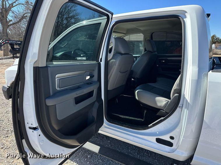 image for item EK0403 2014 Dodge Ram 2500 Crew Cab pickup truck