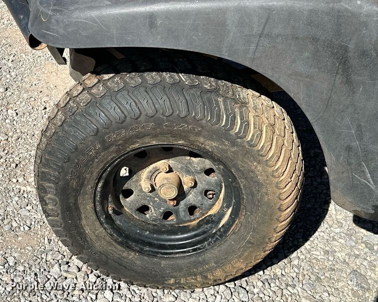 image for item EK0405 2009 Club Car Intellitrak utility vehicle