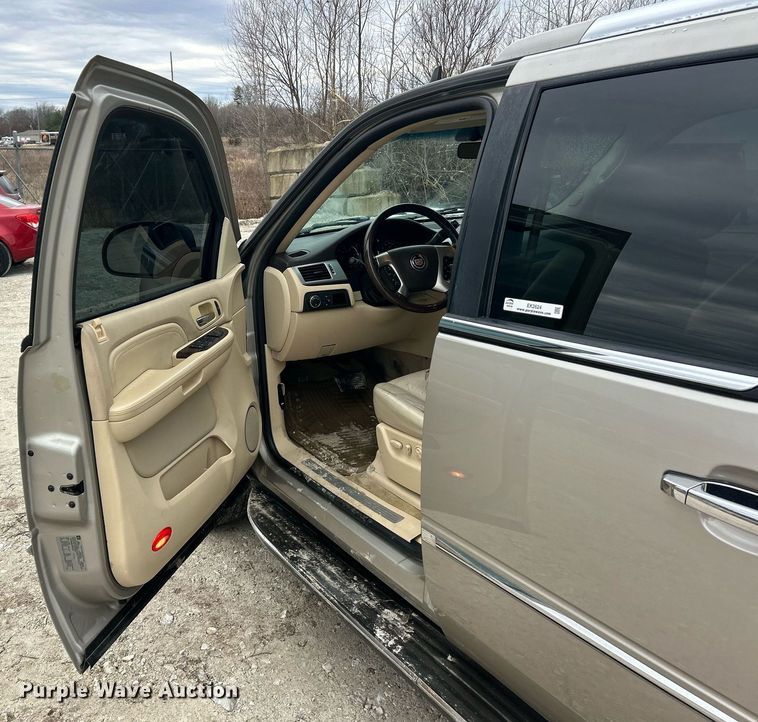 image for item EK2624 2007 Cadillac Escalade ESV SUV