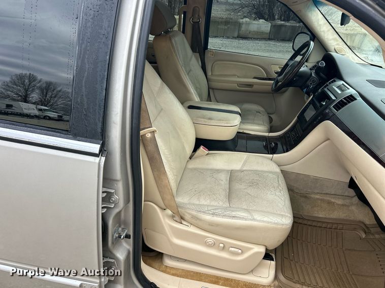 image for item EK2624 2007 Cadillac Escalade ESV SUV