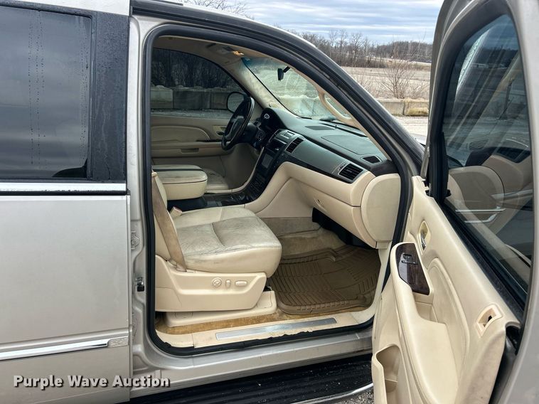 image for item EK2624 2007 Cadillac Escalade ESV SUV
