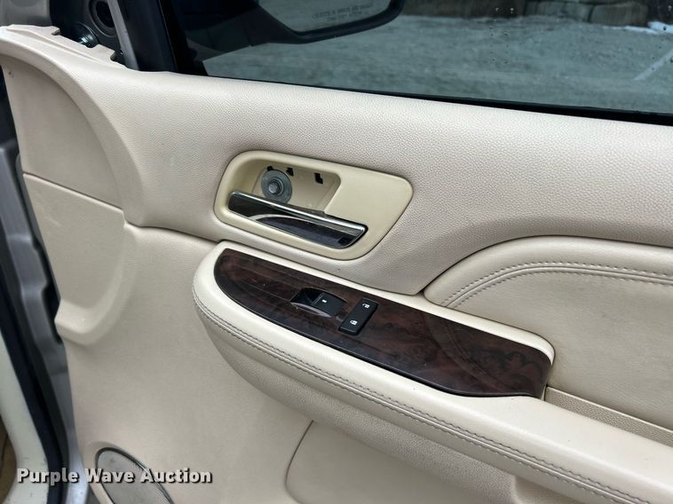 image for item EK2624 2007 Cadillac Escalade ESV SUV