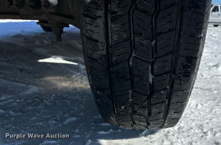 image for item EK2688 2001 Ford E350 Super Duty XLT van