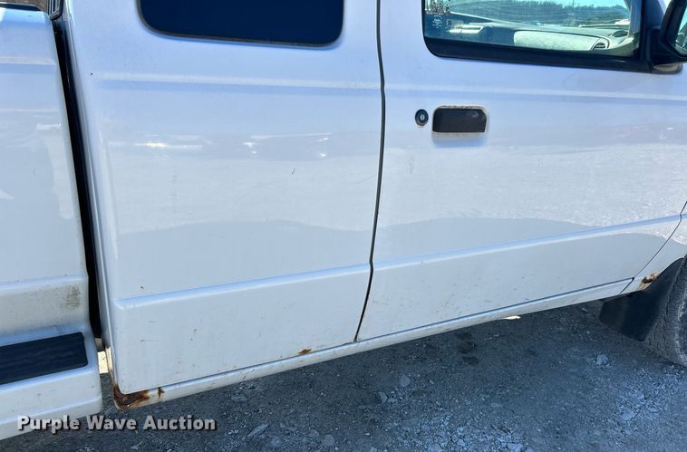 image for item EK2706 2000 Ford Ranger XLT SuperCab pickup truck