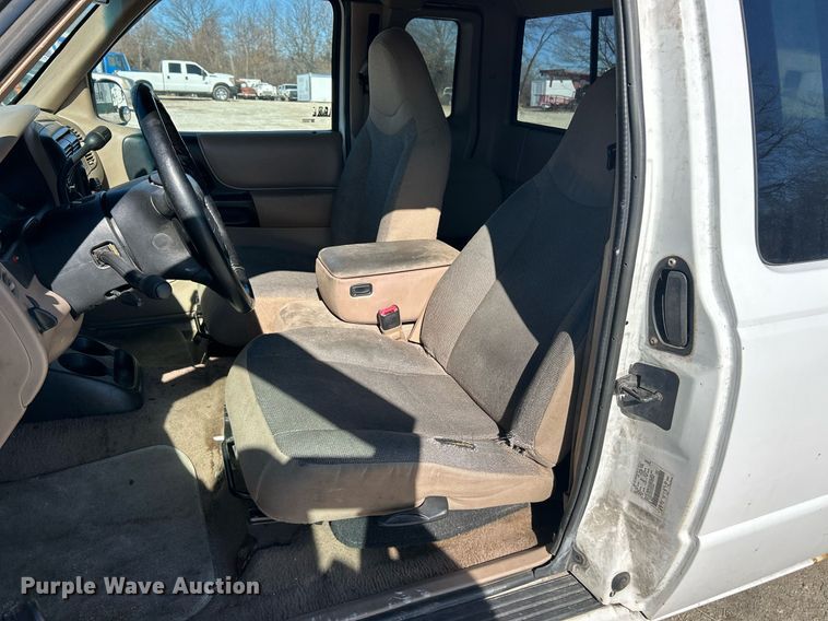 image for item EK2706 2000 Ford Ranger XLT SuperCab pickup truck