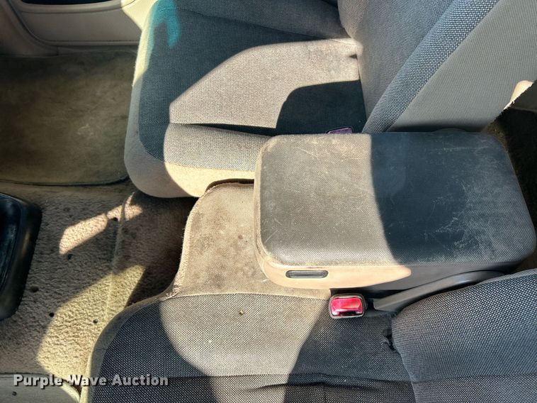 image for item EK2706 2000 Ford Ranger XLT SuperCab pickup truck