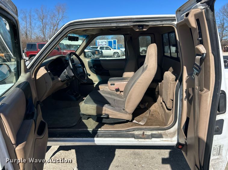 image for item EK2706 2000 Ford Ranger XLT SuperCab pickup truck
