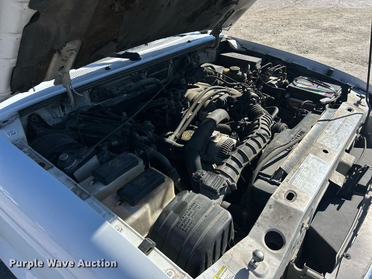 image for item EK2706 2000 Ford Ranger XLT SuperCab pickup truck