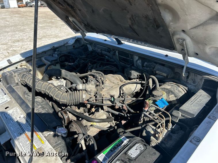 image for item EK2706 2000 Ford Ranger XLT SuperCab pickup truck
