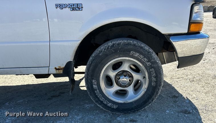 image for item EK2706 2000 Ford Ranger XLT SuperCab pickup truck