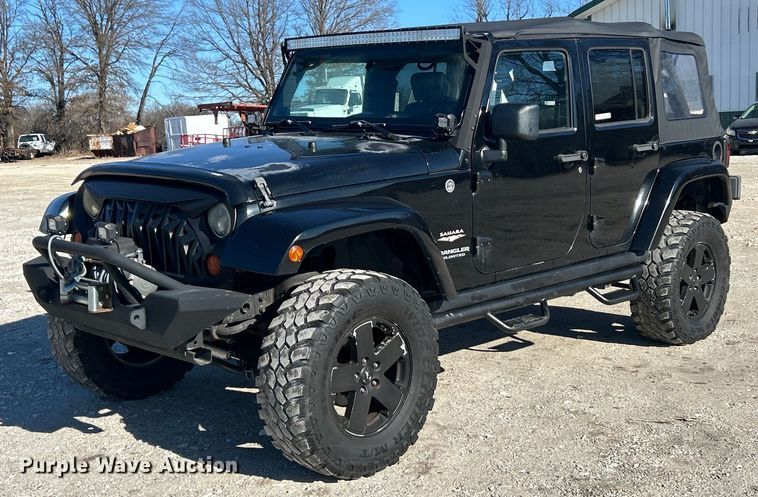 image for item EK2707 2008 Jeep Wrangler Sahara SUV