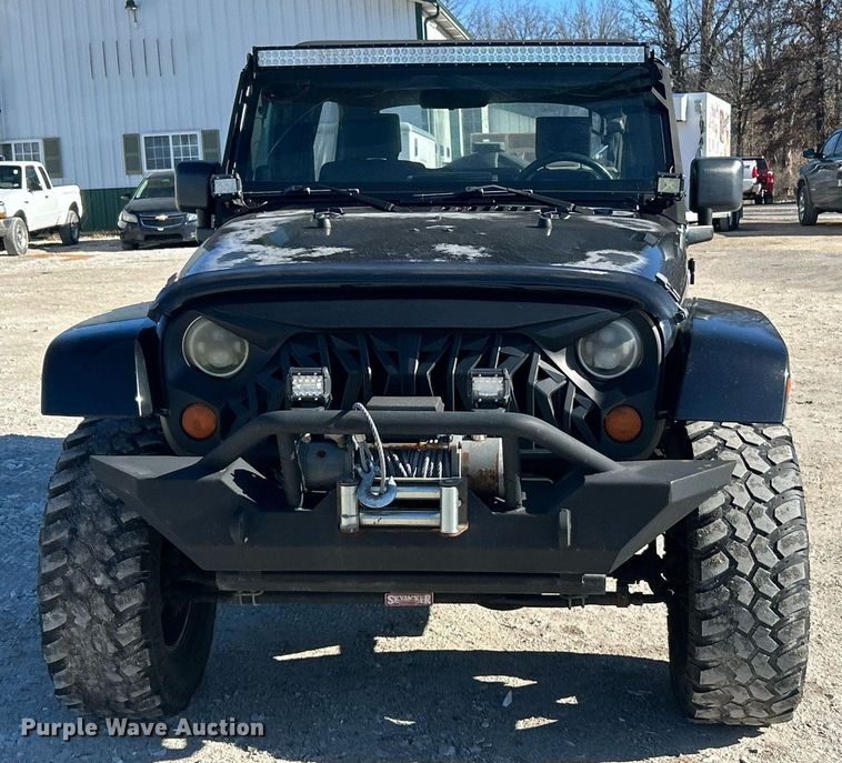 image for item EK2707 2008 Jeep Wrangler Sahara SUV