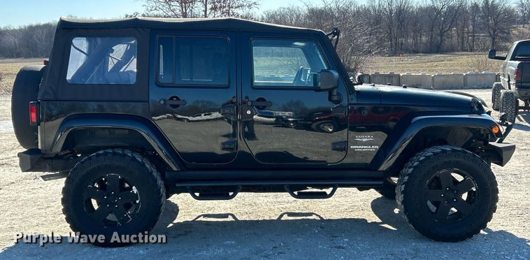 image for item EK2707 2008 Jeep Wrangler Sahara SUV