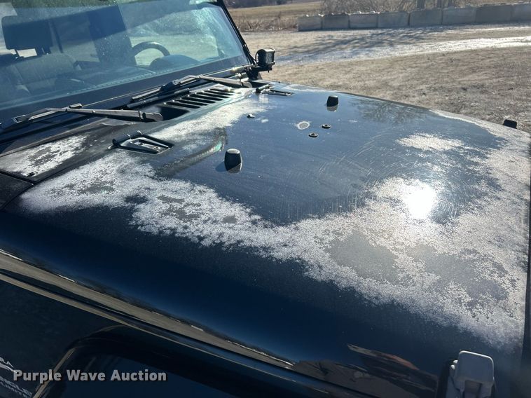 image for item EK2707 2008 Jeep Wrangler Sahara SUV