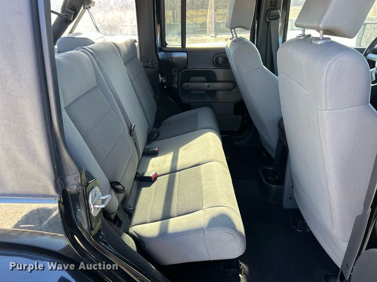 image for item EK2707 2008 Jeep Wrangler Sahara SUV