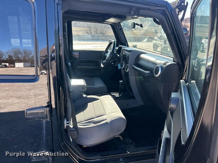 image for item EK2707 2008 Jeep Wrangler Sahara SUV