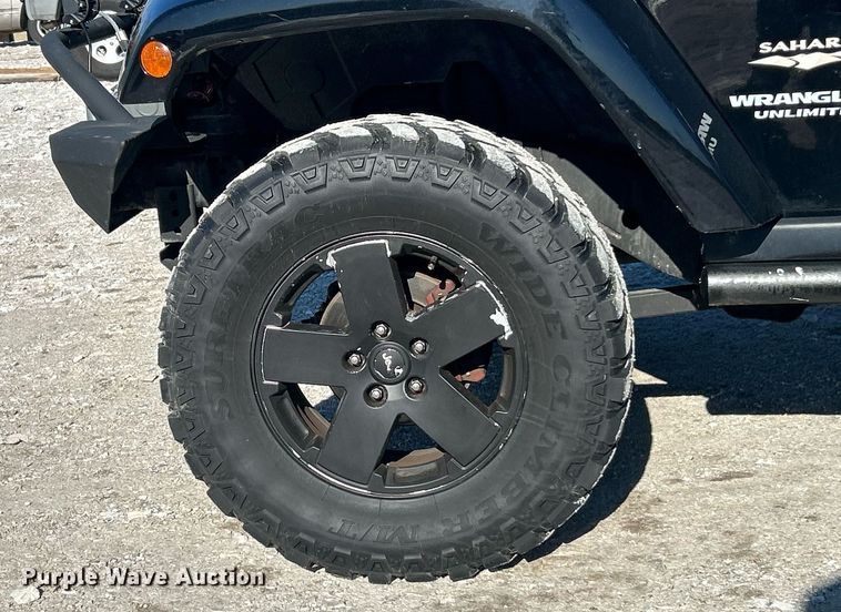 image for item EK2707 2008 Jeep Wrangler Sahara SUV