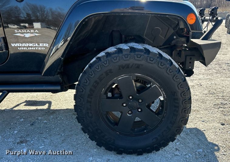 image for item EK2707 2008 Jeep Wrangler Sahara SUV