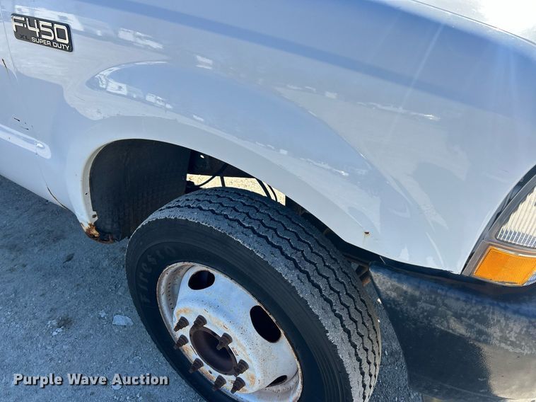 image for item EK2708 2002 Ford F450 Super Duty flatbed truck
