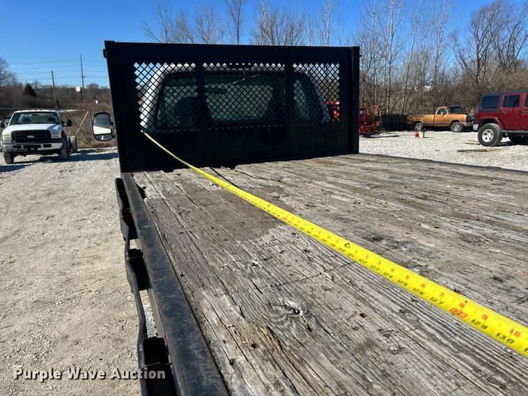 image for item EK2708 2002 Ford F450 Super Duty flatbed truck