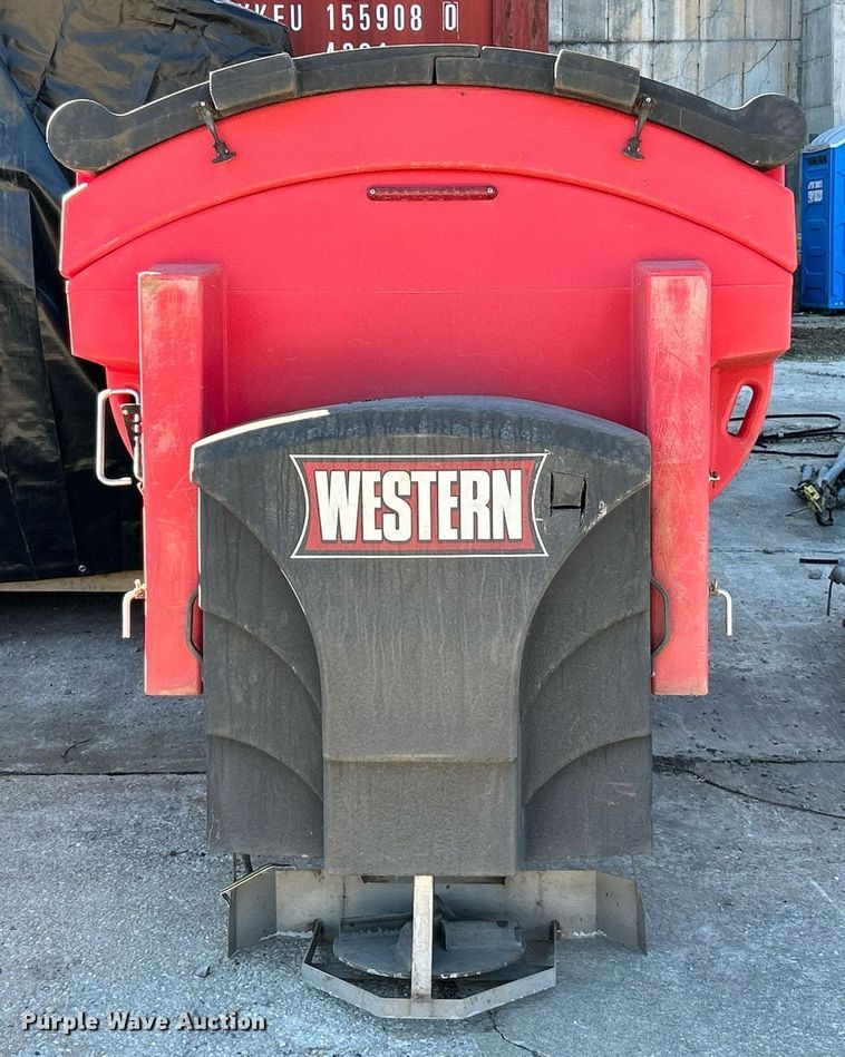 image for item EK2713 Western Tornado spreader