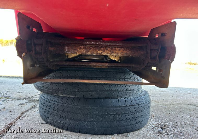 image for item EK2713 Western Tornado spreader