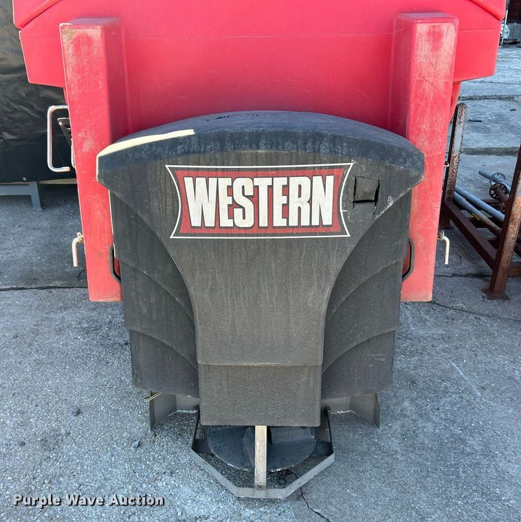 image for item EK2713 Western Tornado spreader