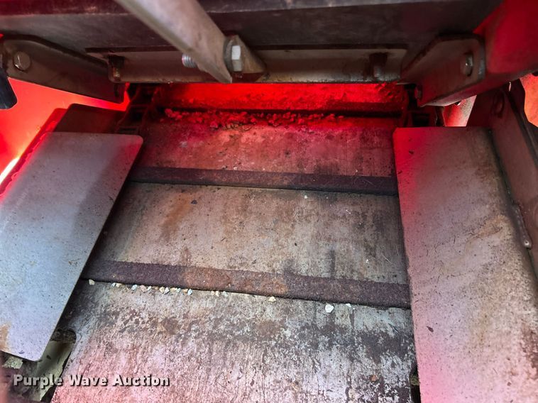 image for item EK2713 Western Tornado spreader