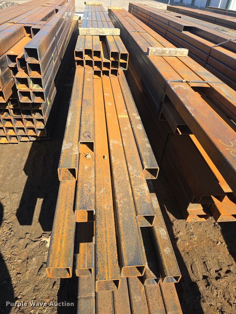 image for item EK5005 (49) pieces of steel