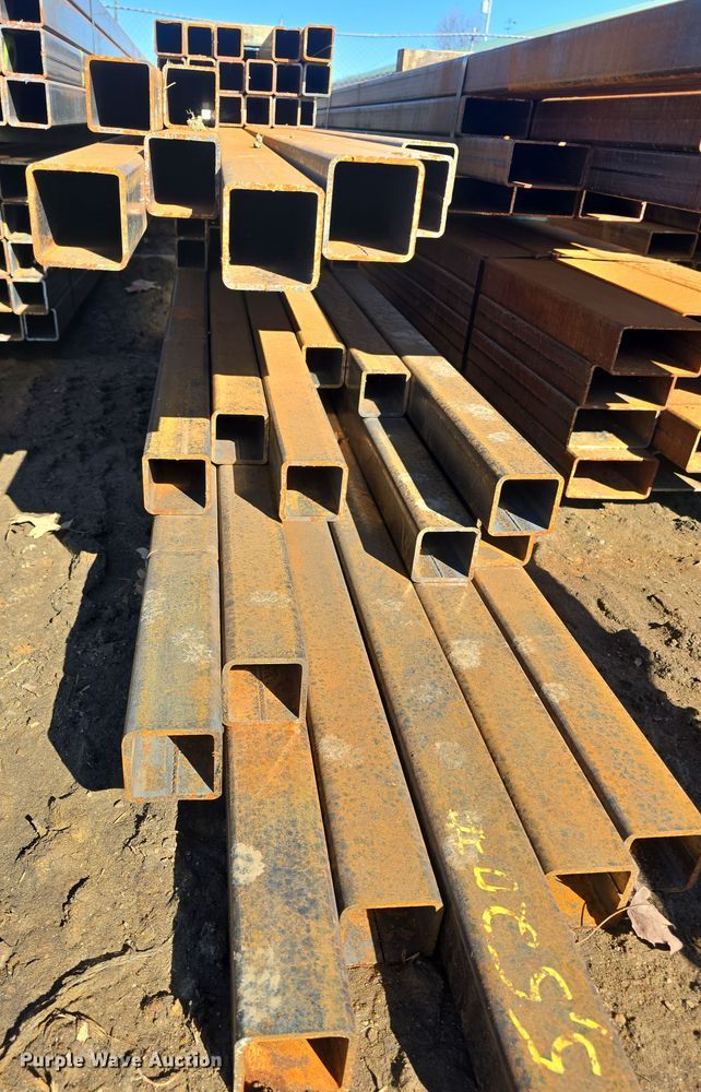 image for item EK5005 (49) pieces of steel