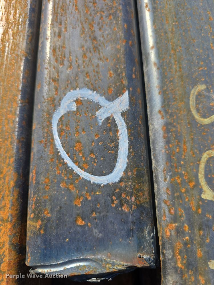 image for item EK5005 (49) pieces of steel