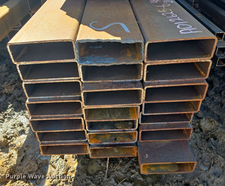 image for item EK5007 (42) pieces of steel