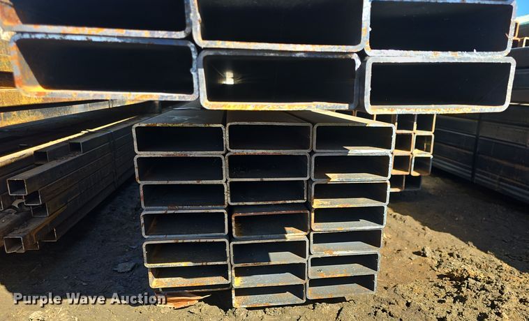 image for item EK5007 (42) pieces of steel
