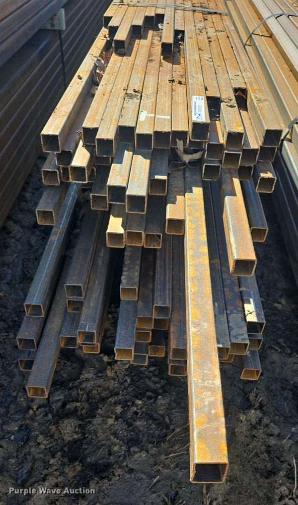 image for item EK5009 Approximately 138 pieces of steel